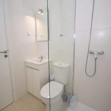 Villa In Alcobaca With Private Pool, Cleaning Included *